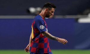 ميسي يدرس إمكانية الرحيل عن برشلونة