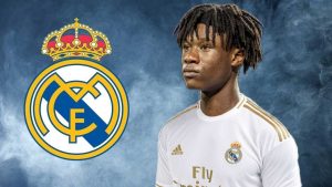 ريال مدريد يعلن انضمام إدواردو كامافينجا إلى صفوف الفريق الملكي