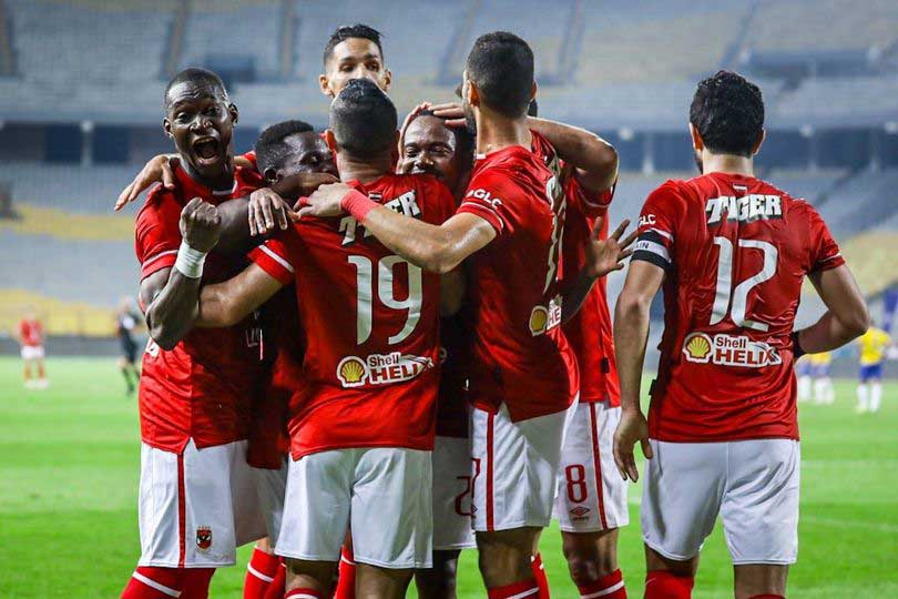 ثنائية بيرسي تاو تزين فوز الأهلي على الإسماعيلي برباعية
