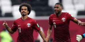 قطر ثاني المتأهلين إلى الدور القادم بعد الفوز بخماسية على الإمارات