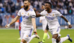 ريال مدريد يعزز صدارته  بثلاثية على ألافيس
