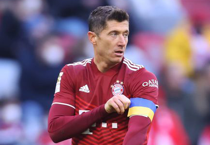 مولر يمنح ليفركوزن نقطة من معقل بايرن ميونخ