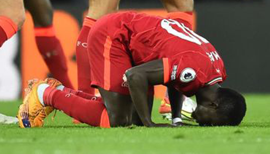 ليفربول يواصل مطاردة السيتي بالفوز على وستهام