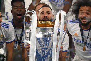 بنزيما يعيد الملكي مدريد لعرشه من جديد