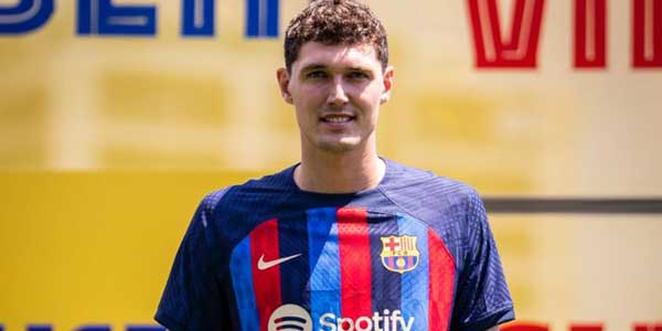 برشلونة يقدم لاعبه الجديد لوسائل الإعلام
