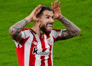 برشلونة يجهز عرضا لضم مارتينيز