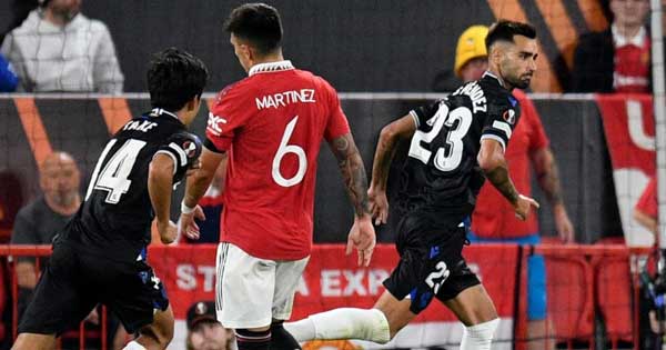 ريال سوسيداد يصعق مانشستر يونايتد في أولد ترافورد