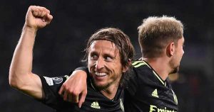 ريال مدريد يستهل مشواره في دوري الأبطال بثلاثية في شباك سيلتيك