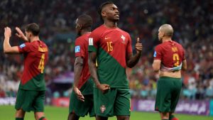 البرتغال تهين سويسرا و تصطدم بالمغرب في ربع نهائي