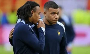 كيليان مبابي يتحدث عن علاقته مع جول كوندي لاعب برشلونة
